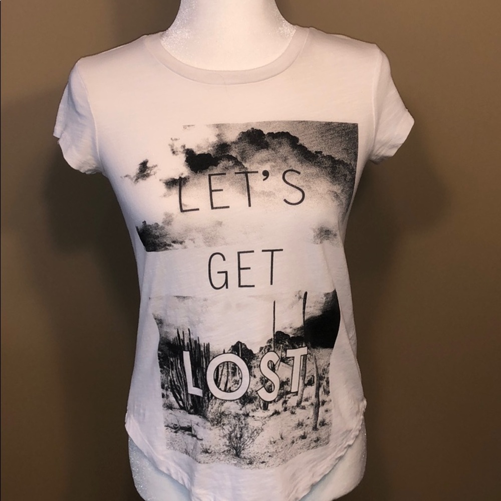 “Let’s get lost” Graphic T-shirt